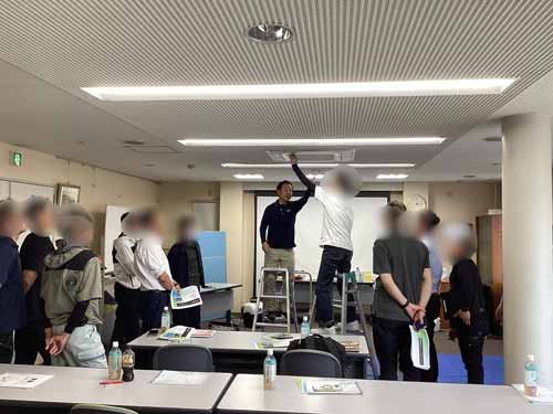 構造・清掃手順がまるっとわかる！エアコン洗浄勉強会！
